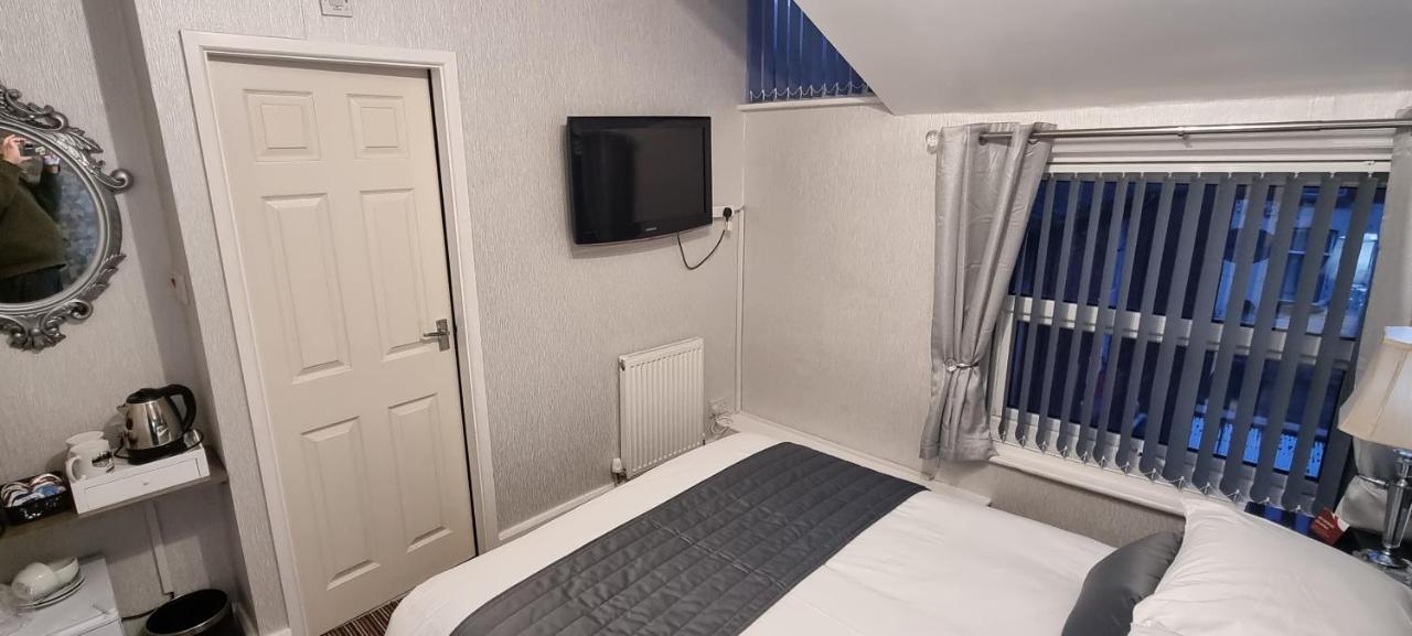 Newholme Hotel 2*