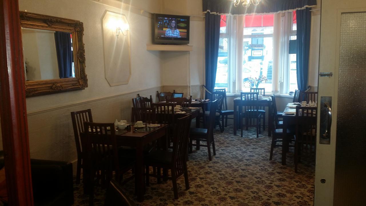 Newholme 2* Blackpool